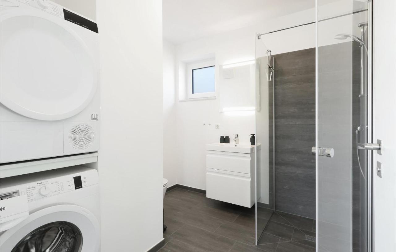 Stunning Apartment In Lembruch-Duemmer See Exterior foto